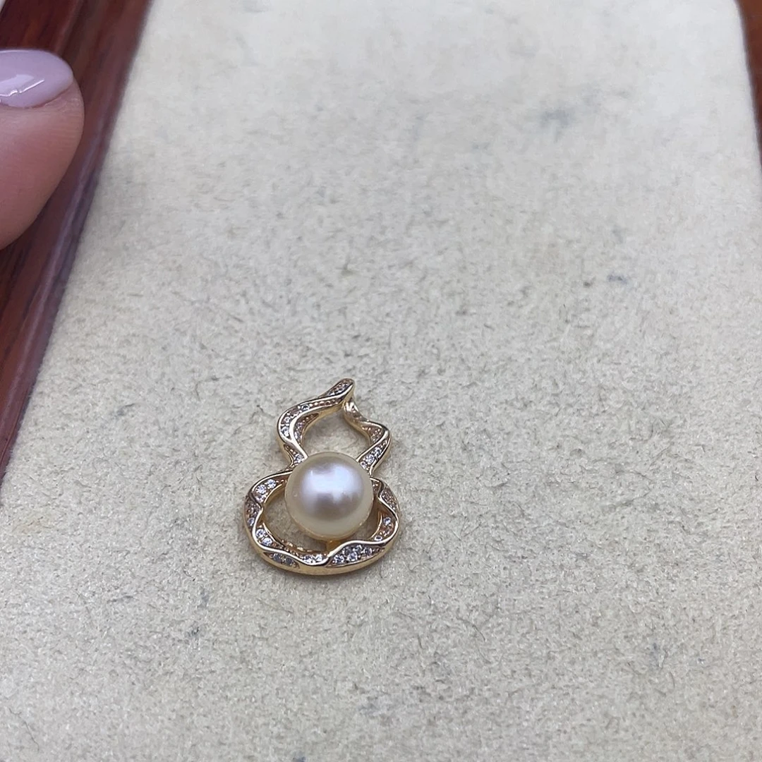 银S925镶嵌海水珍珠颈饰