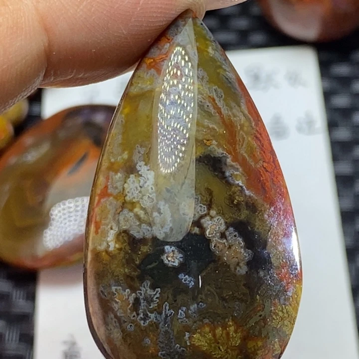 玛瑙/玉髓颈饰未镶嵌飞*