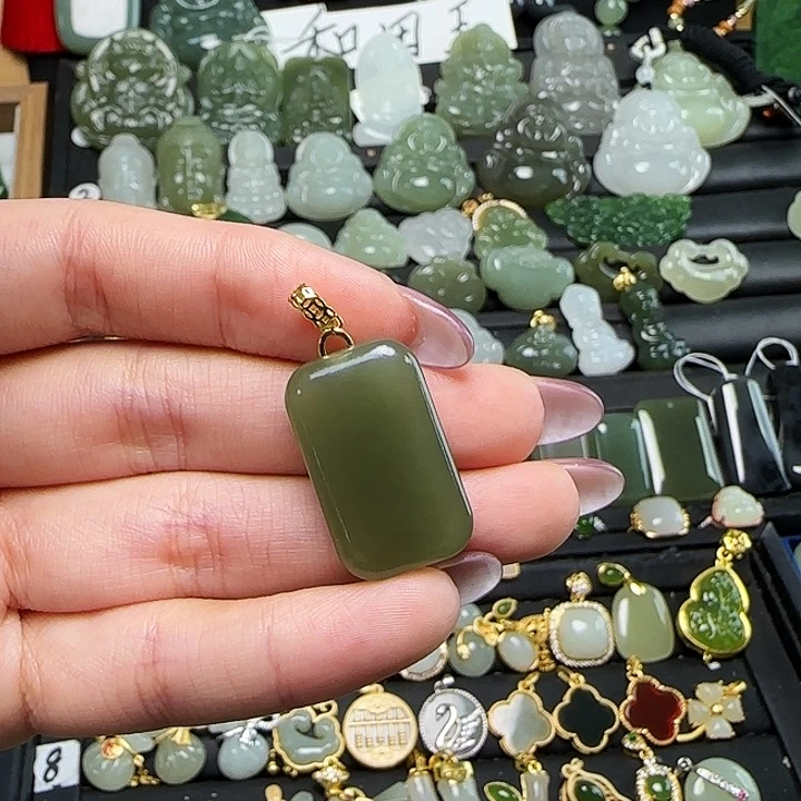 颈饰银S925镶嵌和田玉