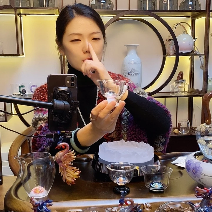 玻璃手工艺品粉色主人杯