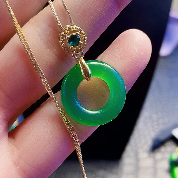 翡翠14K金镶嵌颈饰