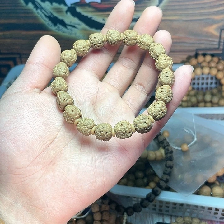 金刚菩提吊坠自*藏式手串