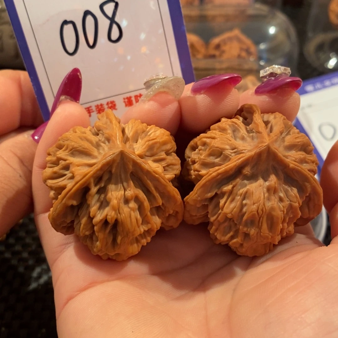 文玩核桃吊坠008帝王正奔全品42尺