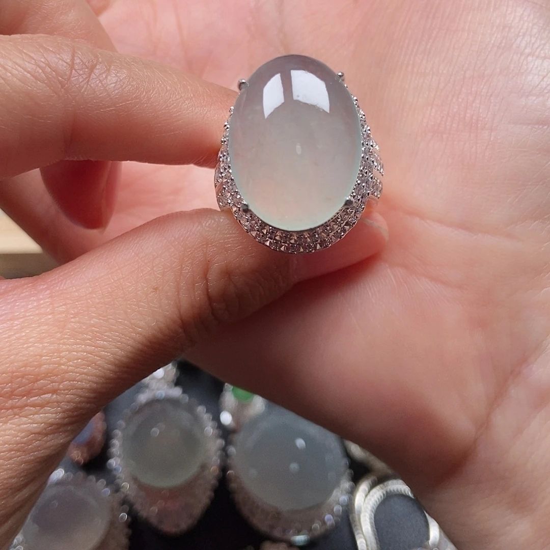 翡翠未镶嵌戒指翡翠戒指