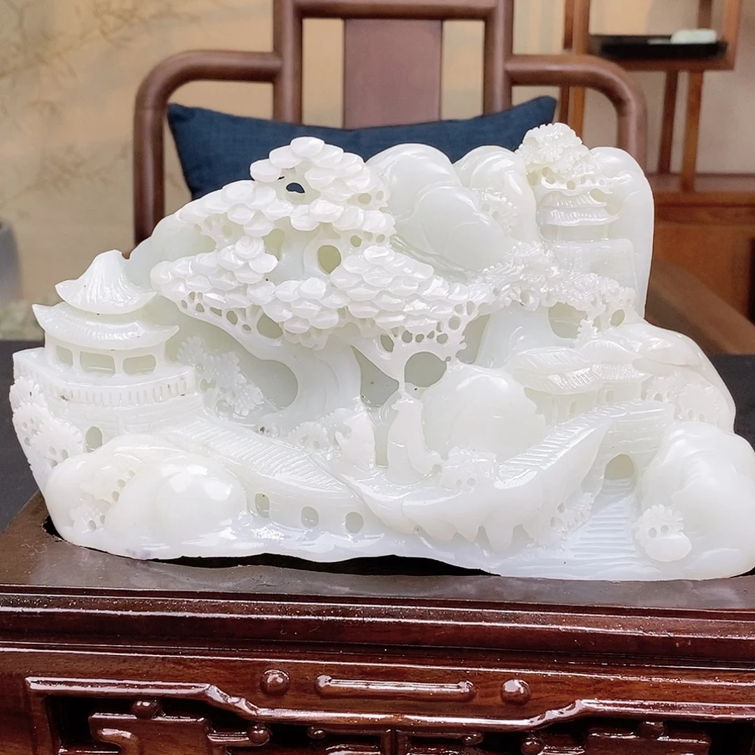 和田玉未镶嵌颈饰