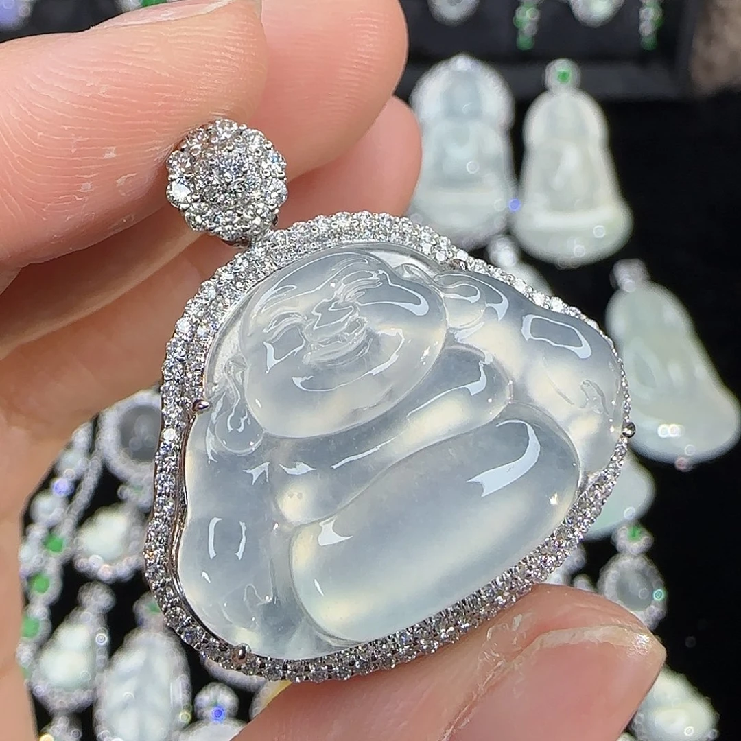 翡翠18K金镶嵌颈饰天然翡翠