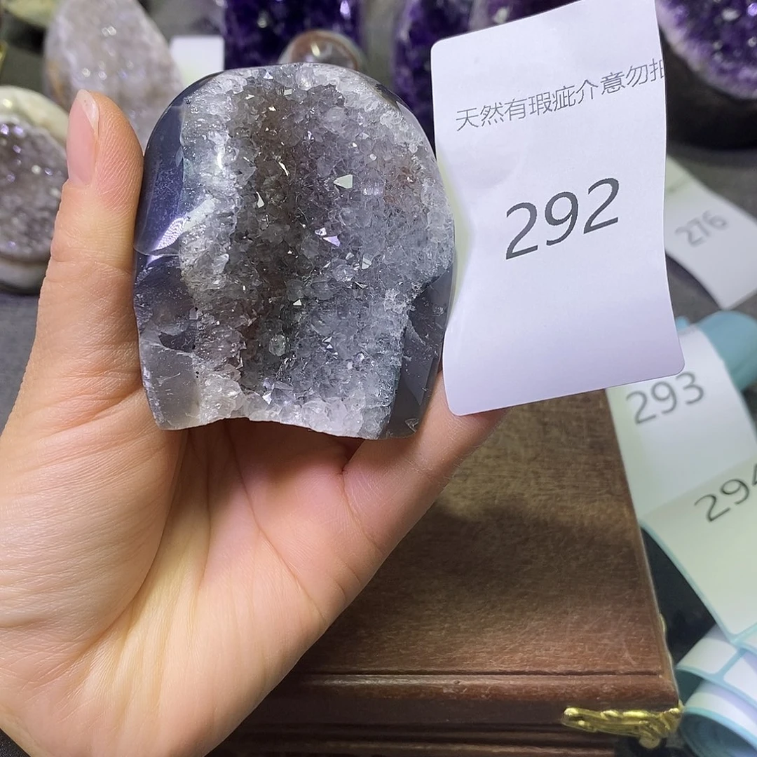 博***哥紫晶未镶嵌大型摆件（非配饰）