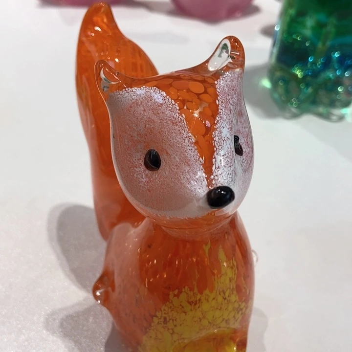 月***悦琉璃手工艺品微瑕