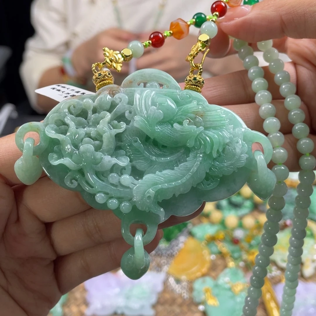 翡翠未镶嵌颈饰代编织