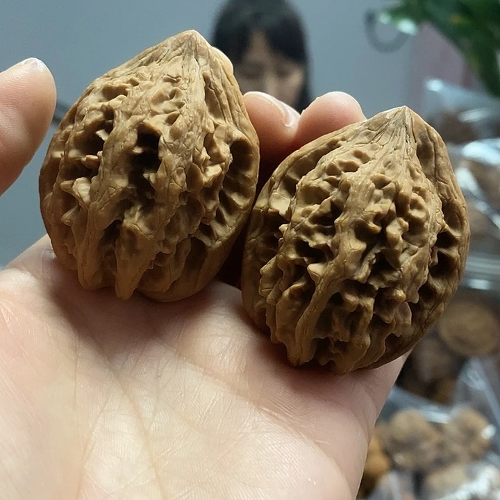 文玩核桃把件41大古石小众红皮