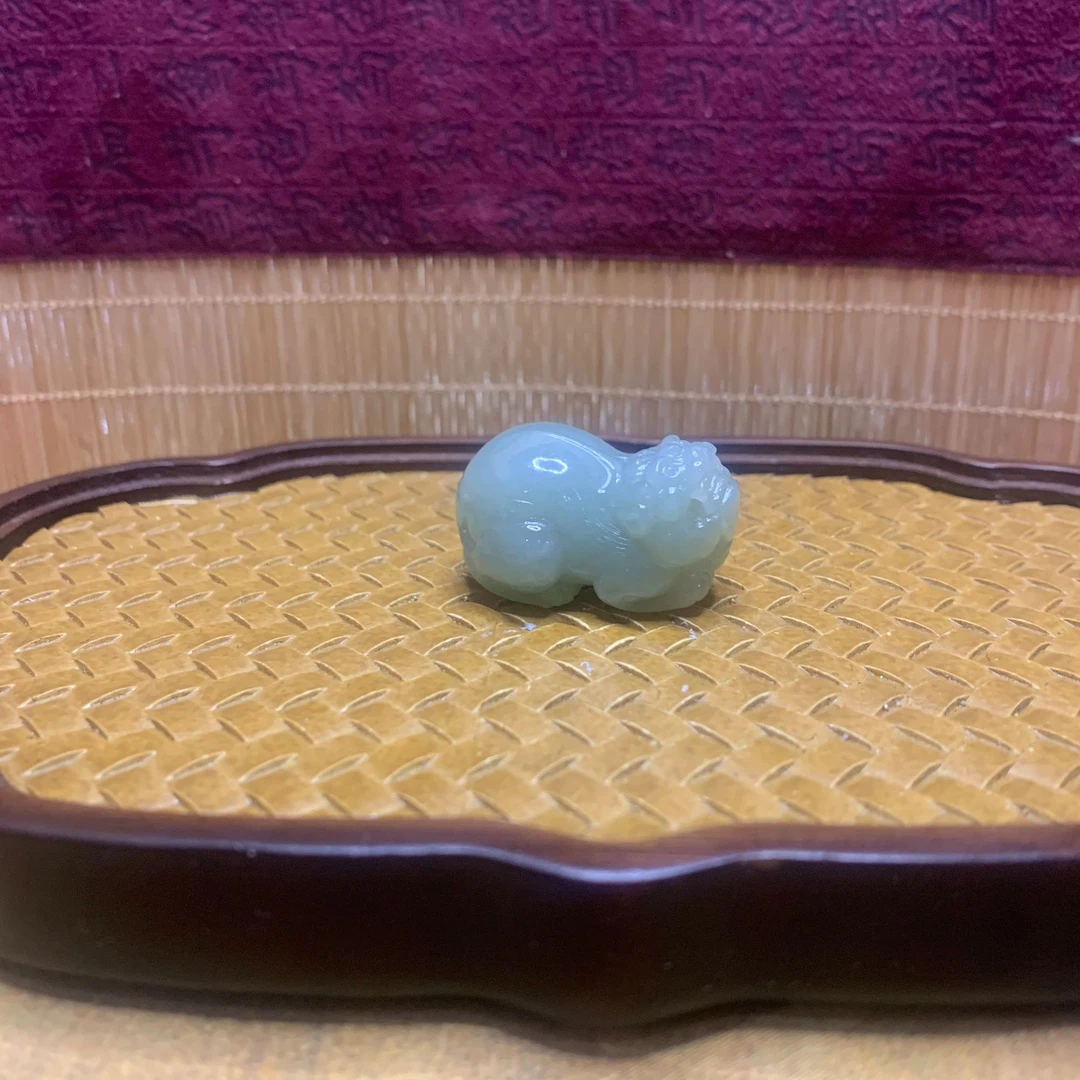 X和田玉貔貅吊坠0072