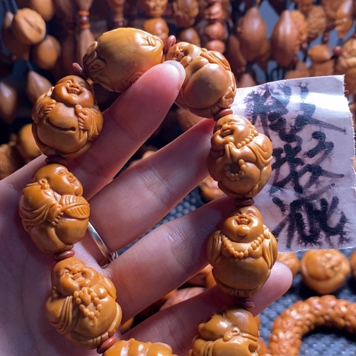 吊坠橄榄核春***来微上色