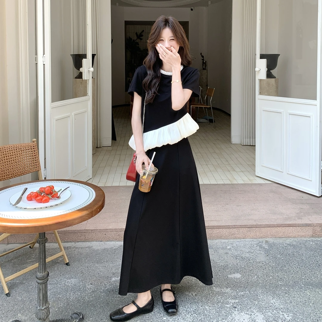 2025年夏季新款时尚套装黑白撞色赫本风休闲风高腰半身裙两件套装