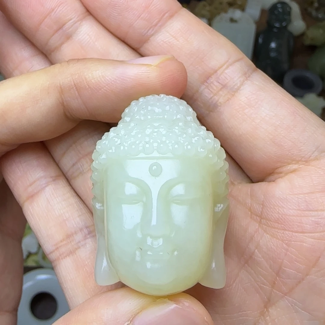 和田玉未镶嵌挂件佛头