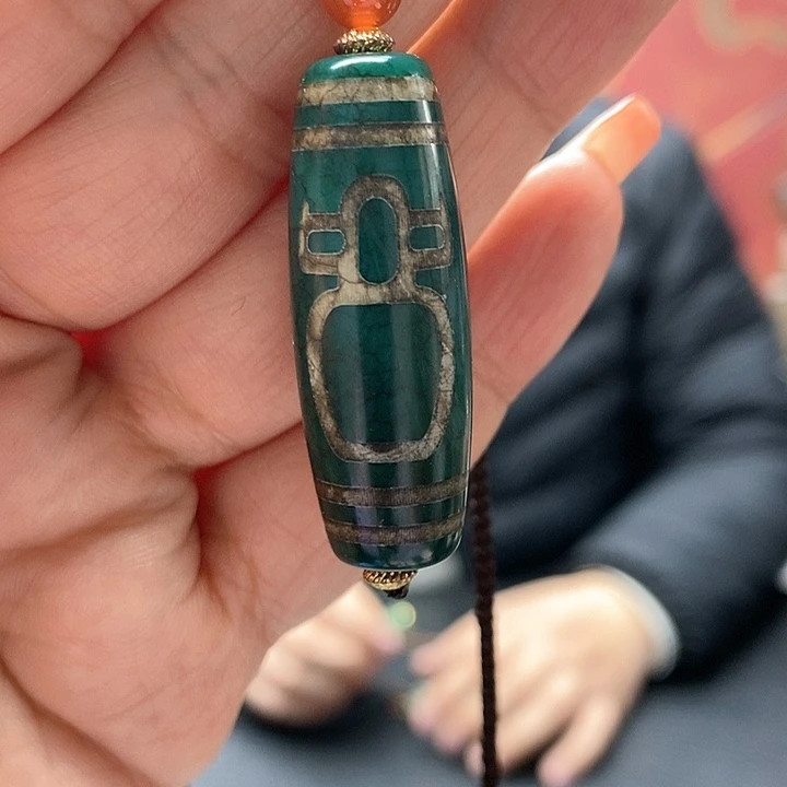 玛瑙/玉髓颈饰合金