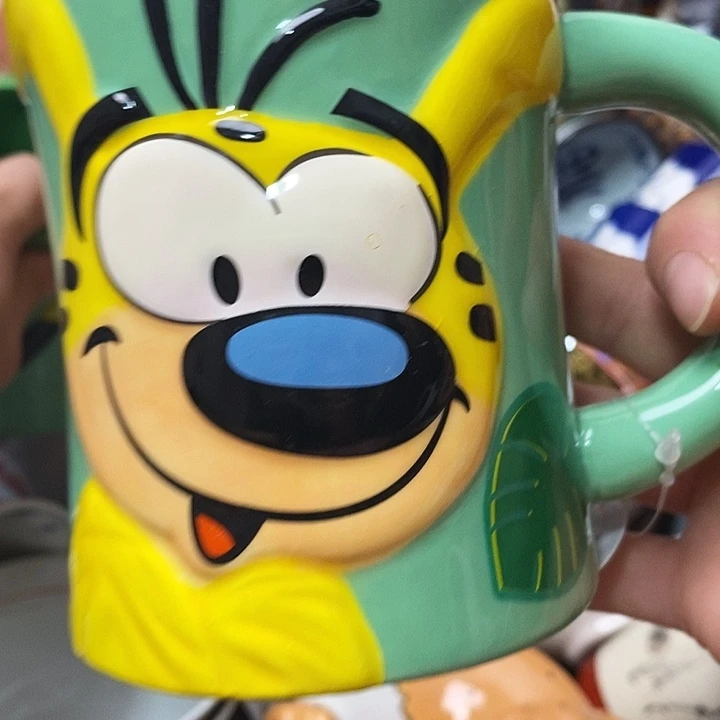 瓷片飞****石瓷器哈哈哈哈哈哈哈