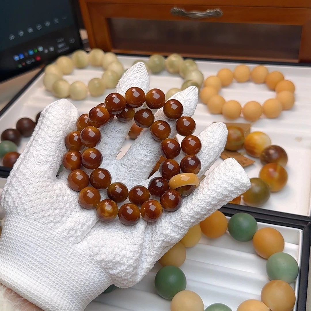 菩提根/象牙果手串卡14玉化手持默认微瑕