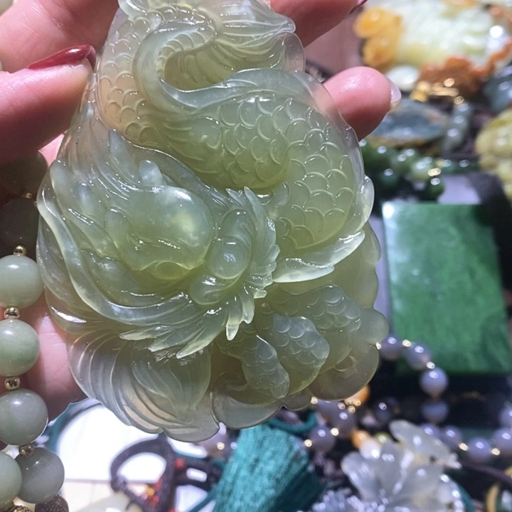 岫玉毛衣链未镶嵌