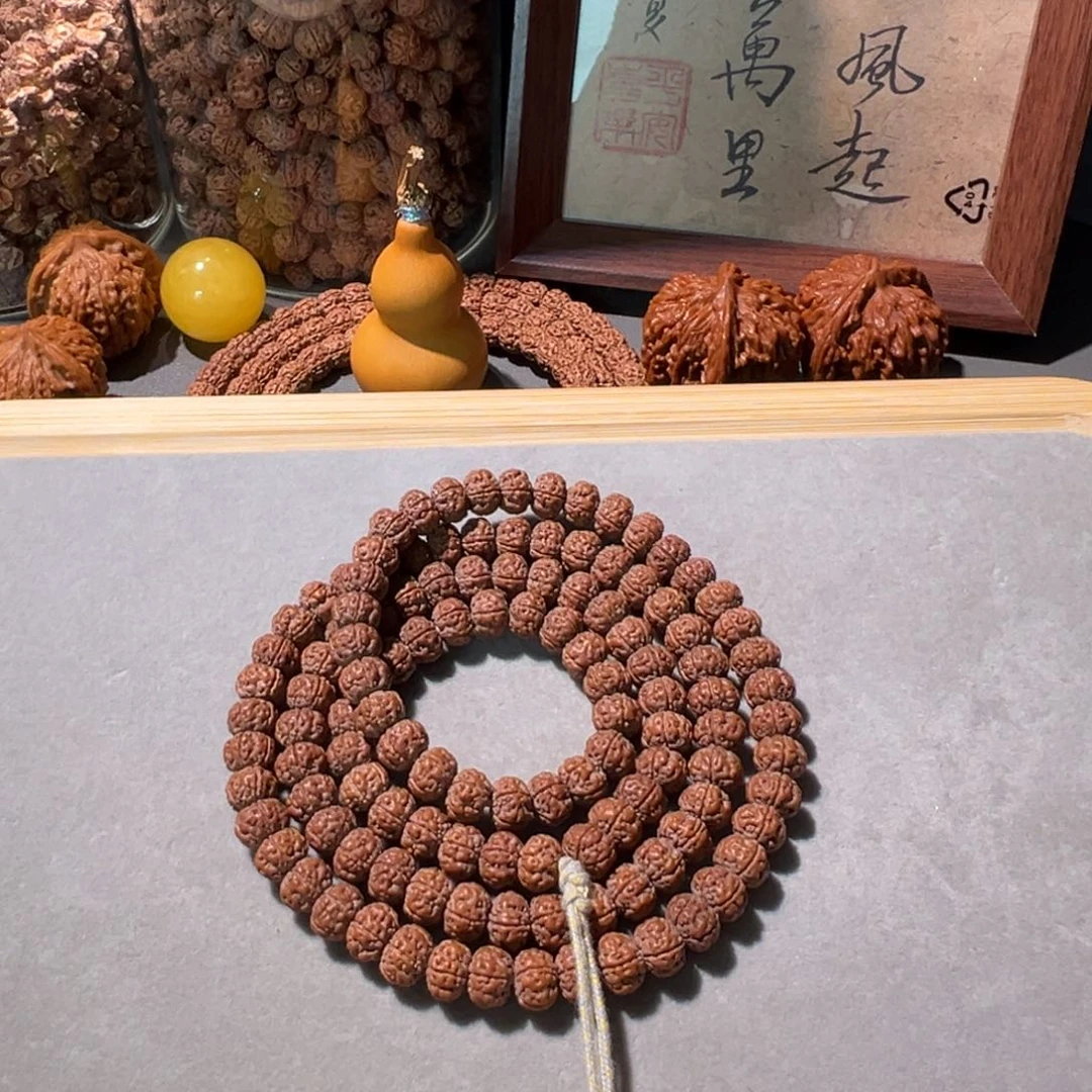 云****金刚菩提吊坠老树王收藏级108卡9
