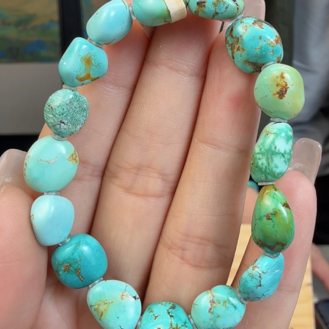 绿松石未镶嵌珠宝奇石