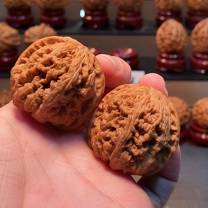 E****桃核把件41尺全品粗筋