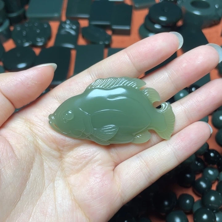 手链未镶嵌和田玉（青玉）
