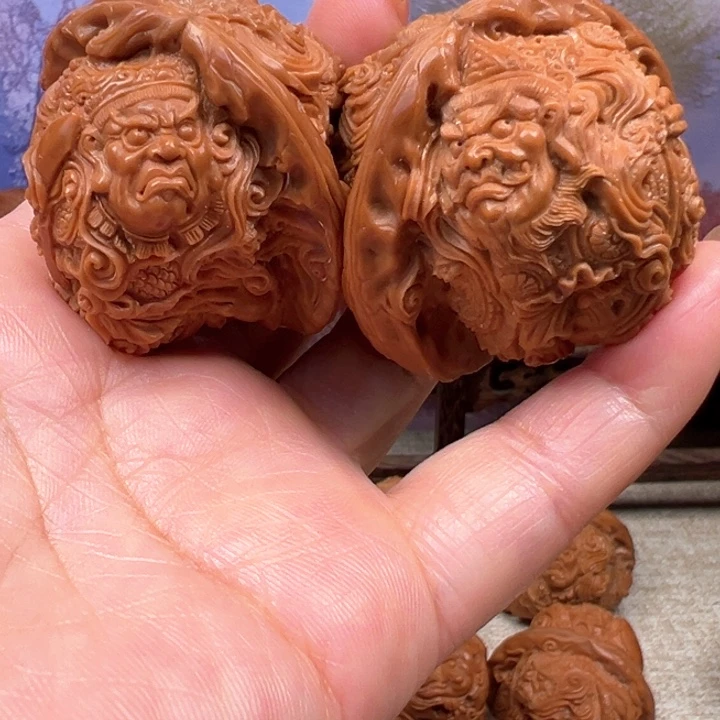 夜***子核桃把件白狮子四大天王