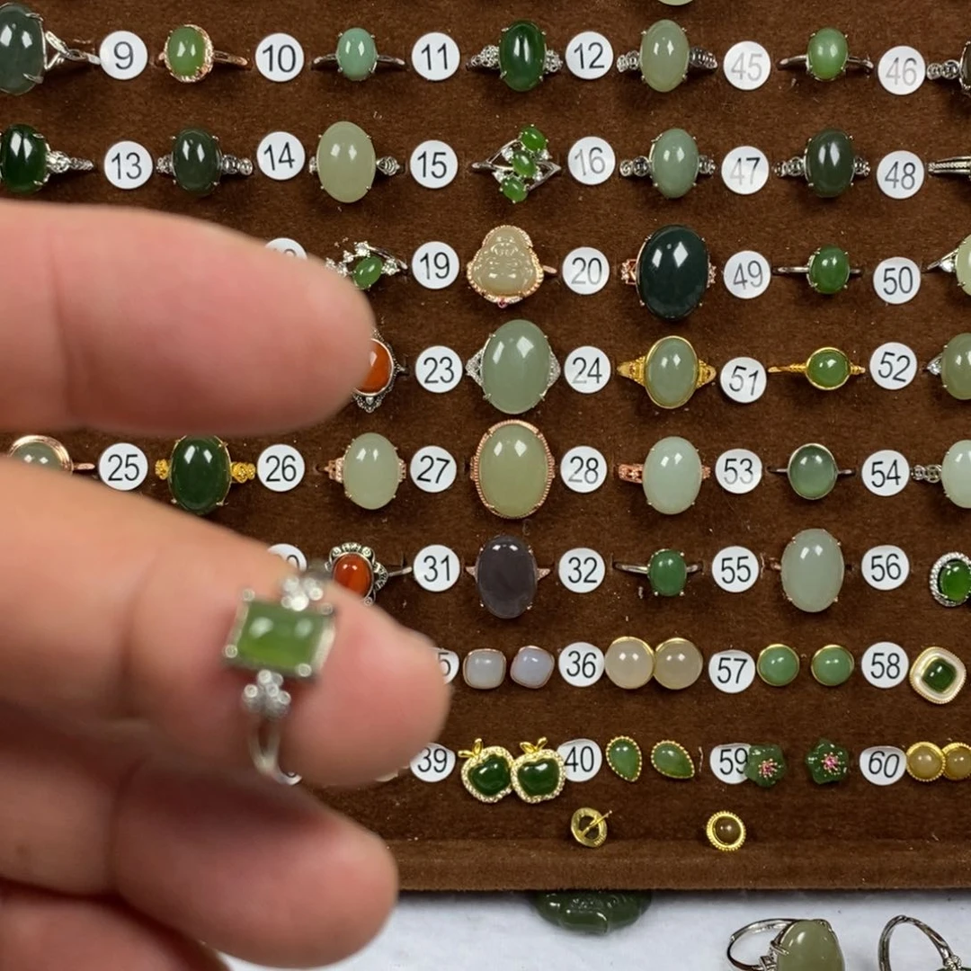 和田玉（碧玉）戒指未镶嵌