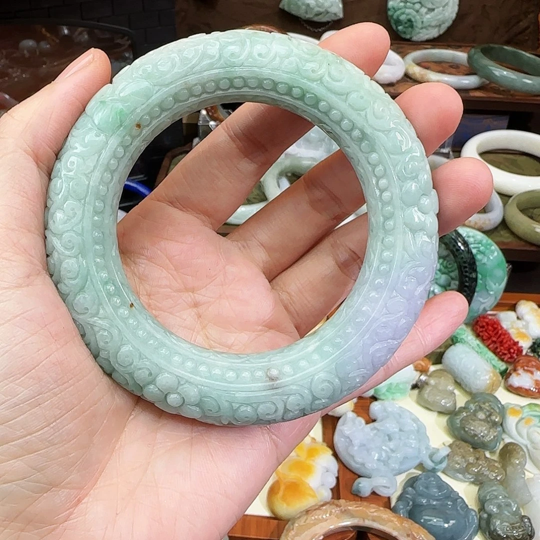 翡翠未镶嵌颈饰手链