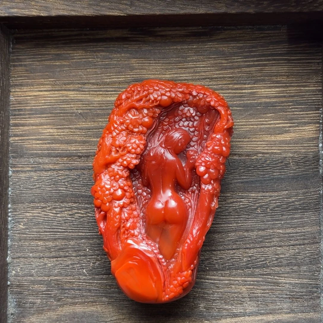 肥***面南红玛瑙未镶嵌颈饰