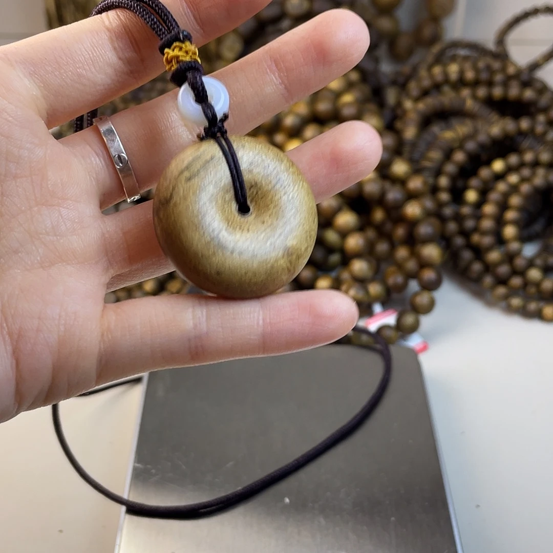 沉香碎屑沉香平安扣