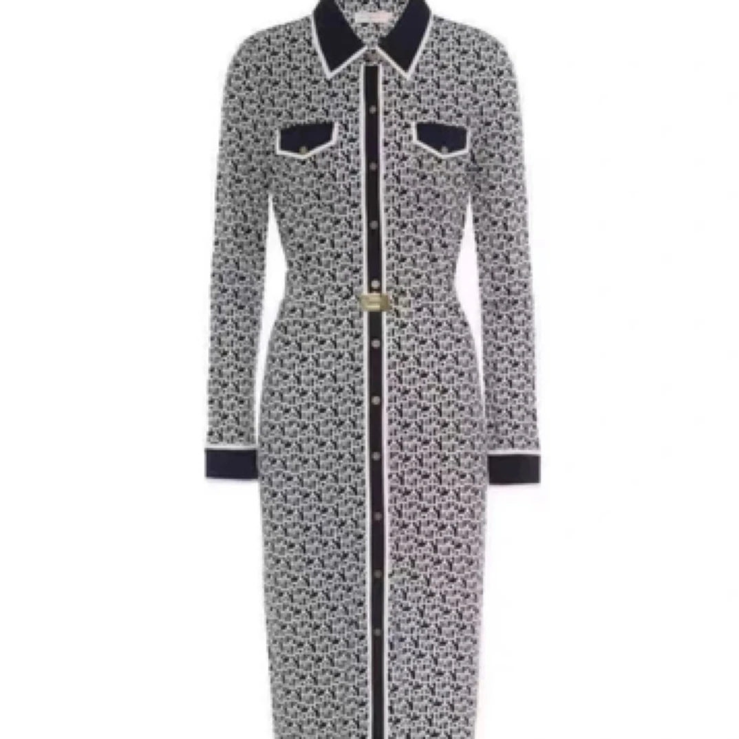 99新 TORY BURCH/汤丽柏琦 收腰款连衣裙/L码/A03143