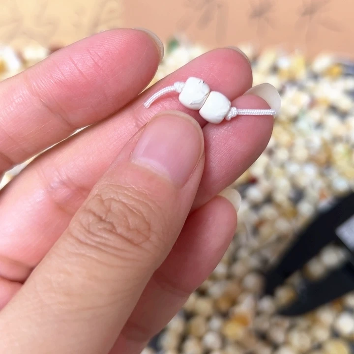 裸石蜜蜡未镶嵌6mm一对