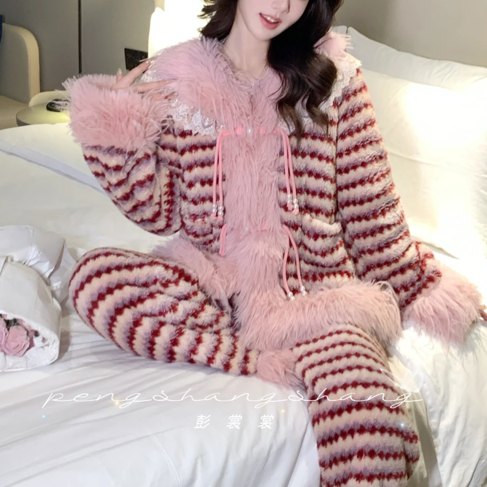 彭裳裳【粉黛流云】冬装上新女士潮流保暖绒加厚睡衣舒适百搭居家服