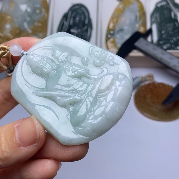 翡翠未镶嵌挂件翡翠