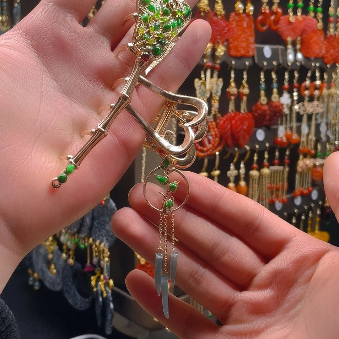 翡翠耳饰合金翡翠