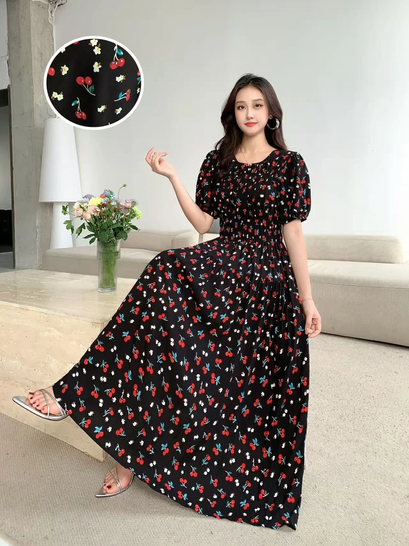 大摆裙夏季系扣法式碎花连衣裙气质泡泡袖大码西域风（515）