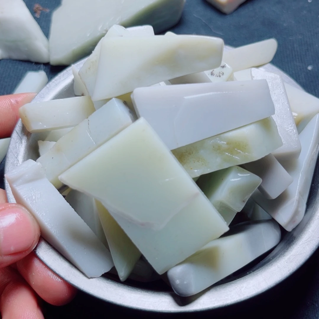 未镶嵌和田玉珠宝奇石