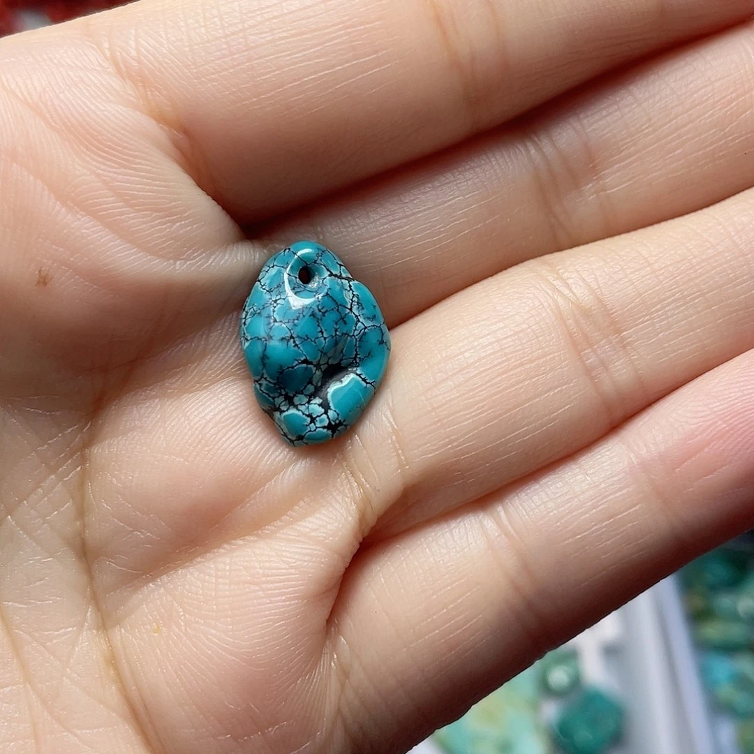 城***光绿松石未镶嵌手链