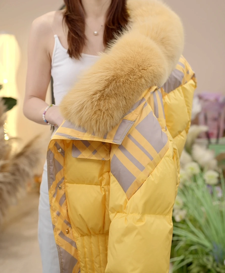 【甄选大朵绒】叁-可拆卸保暖大毛领洋气时尚百搭冬季羽绒服