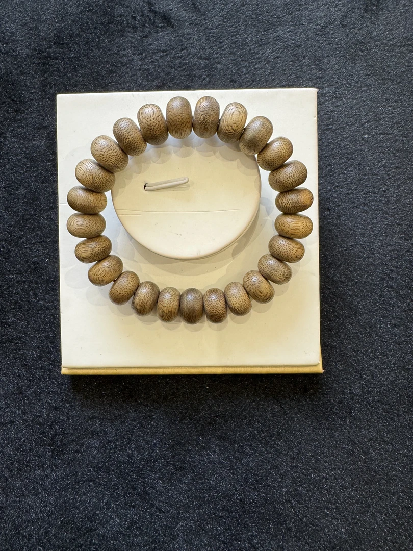 沉香【表弟专属】DMZ009老惠安交趾黄奇楠沉香/多样性发货