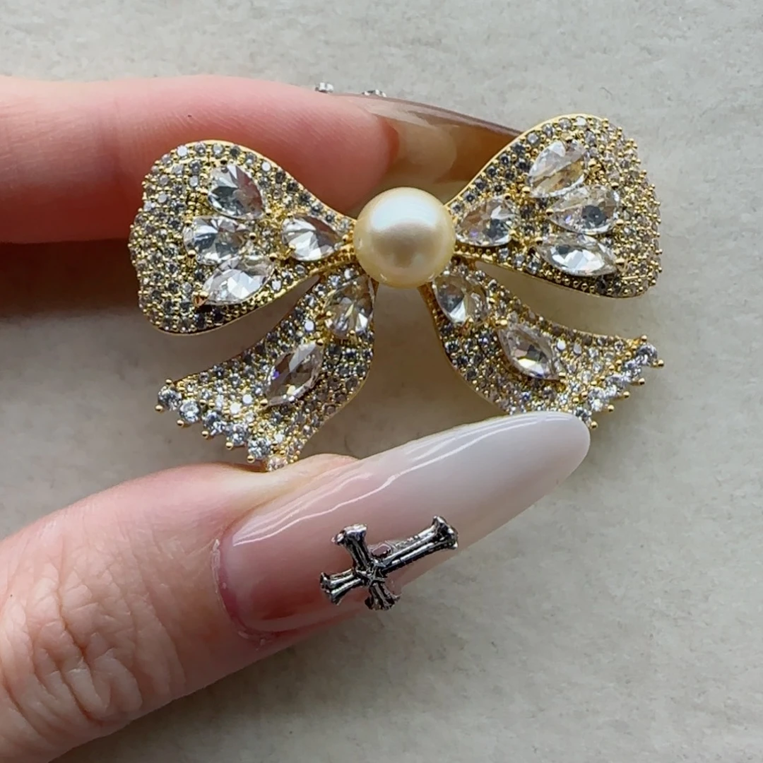 未镶嵌海水珍珠胸针1