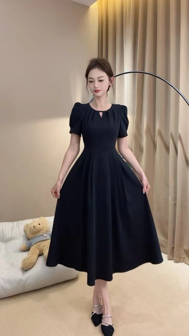 【6-8运补】2025新款高定法式轻奢高级感气质显瘦收腰连衣裙RS2507