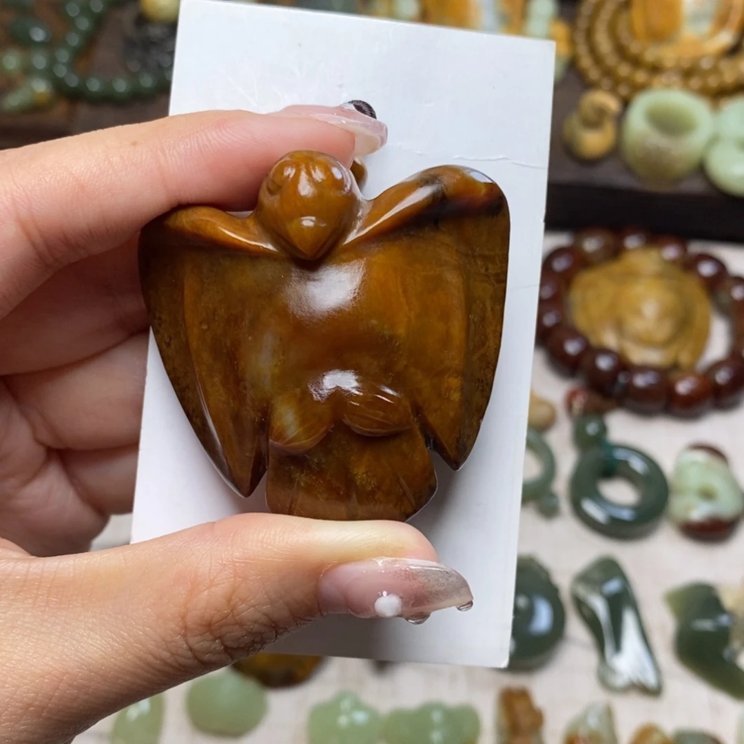 岫岩河磨玉（透闪石质玉）未镶嵌颈饰冬