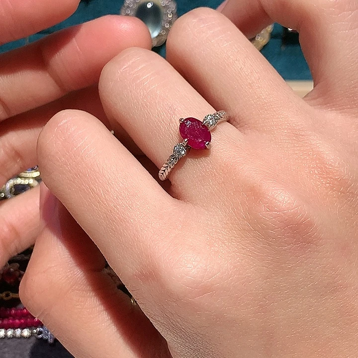 戒指银S925镶嵌红宝石