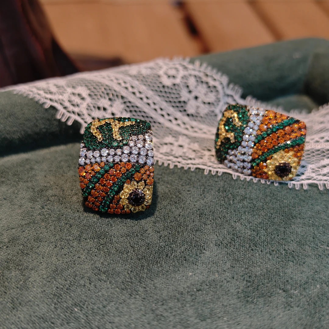 925银合成锆石耳饰 S925银锆石耳钉精美时尚气质优雅94号S00