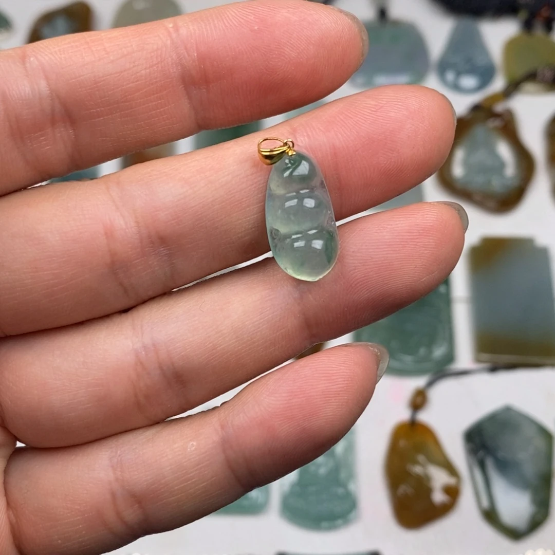 定制翡翠未镶嵌豆子