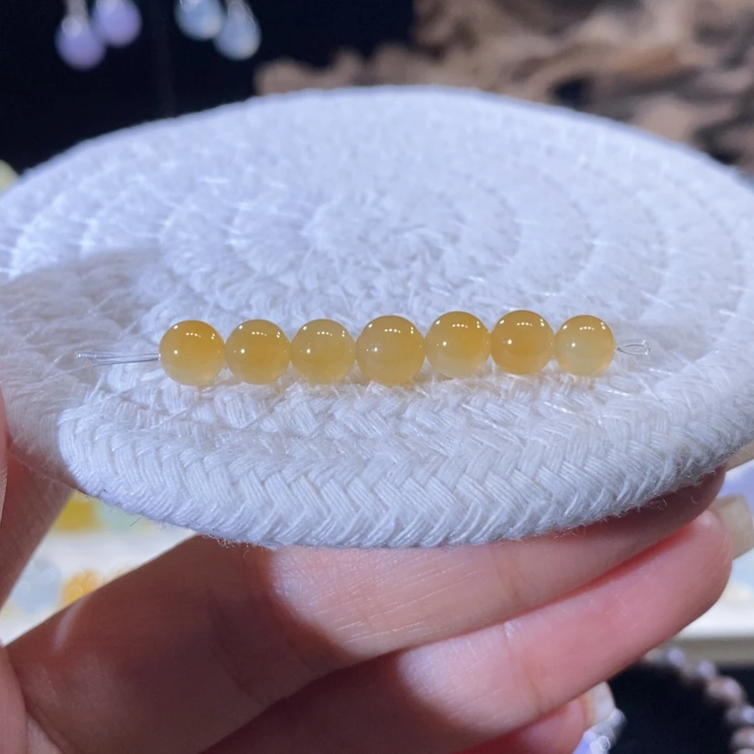 翡翠未镶嵌颈饰翡翠冰黄小珠多样性发一