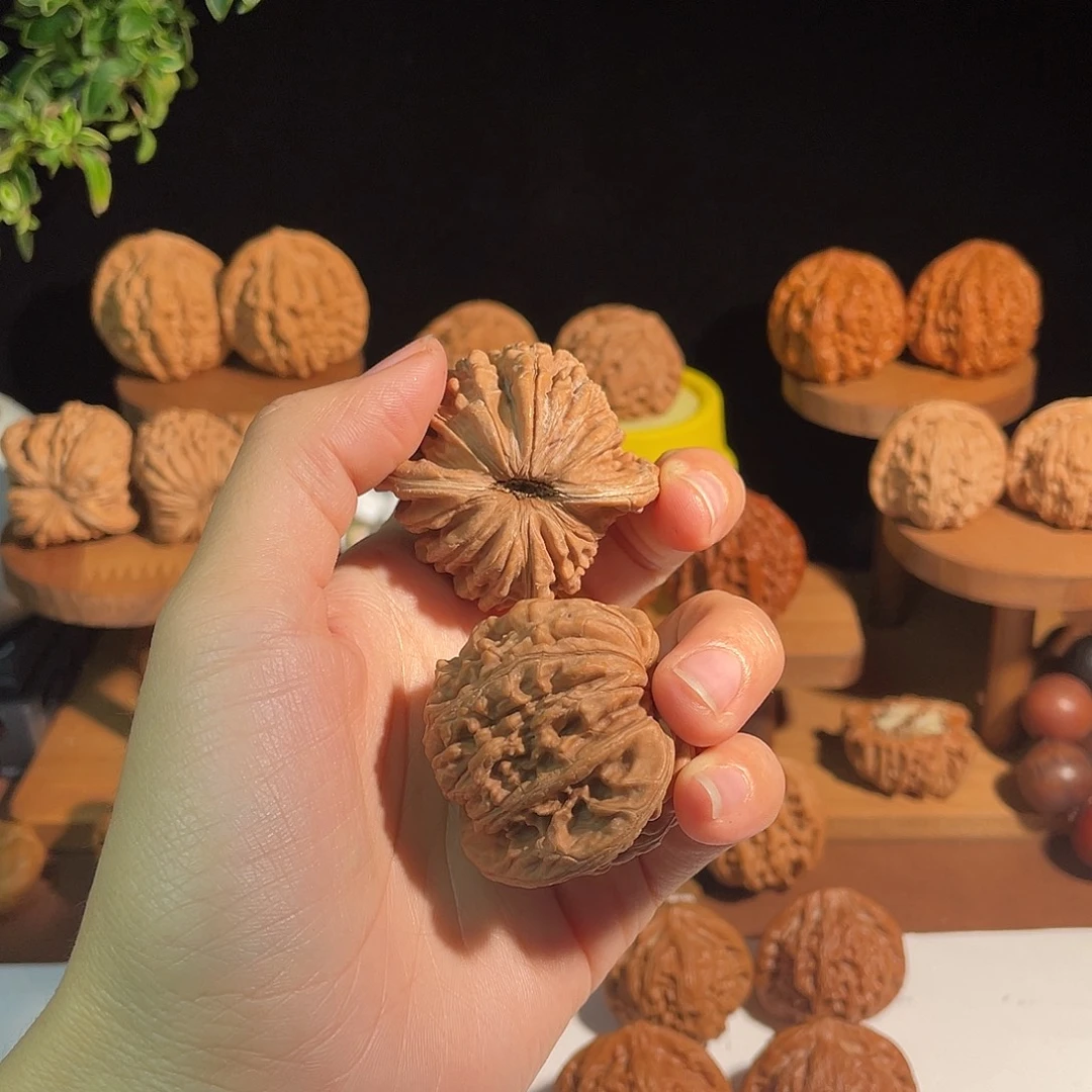 大***堡吊坠文玩核桃楼37