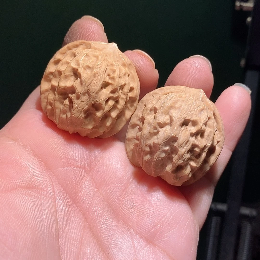 文玩核桃把件37老款狮子头全品